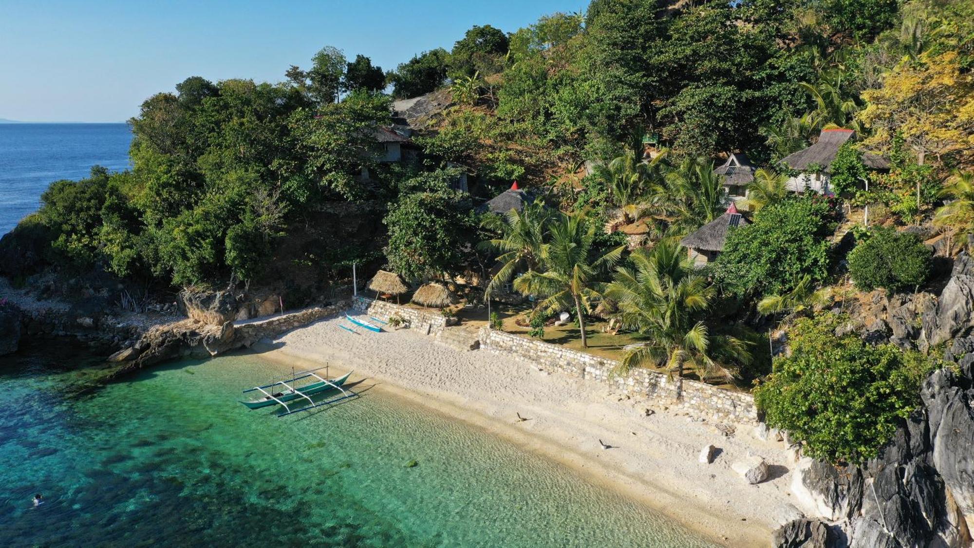 Tinaoog Beach Resort Alad Екстериор снимка