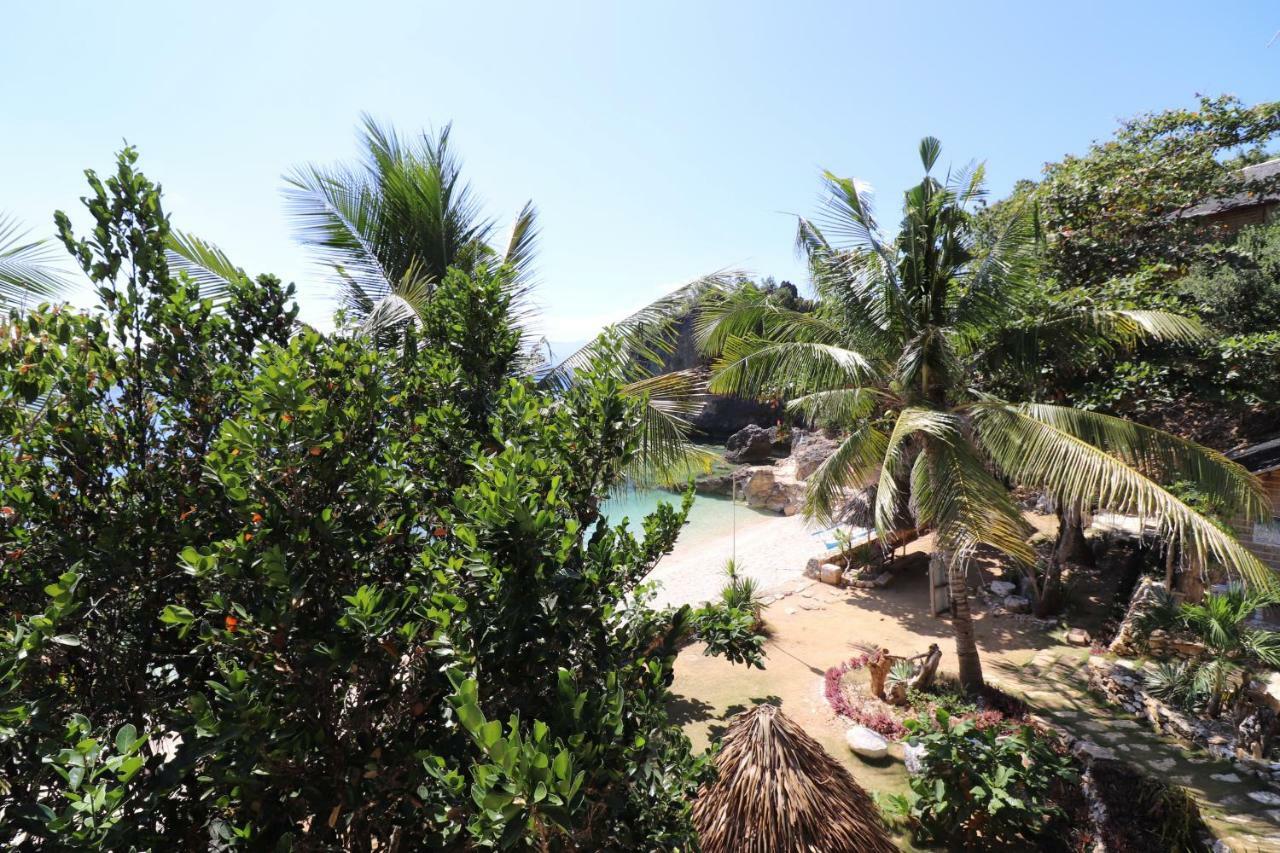 Tinaoog Beach Resort Alad Екстериор снимка